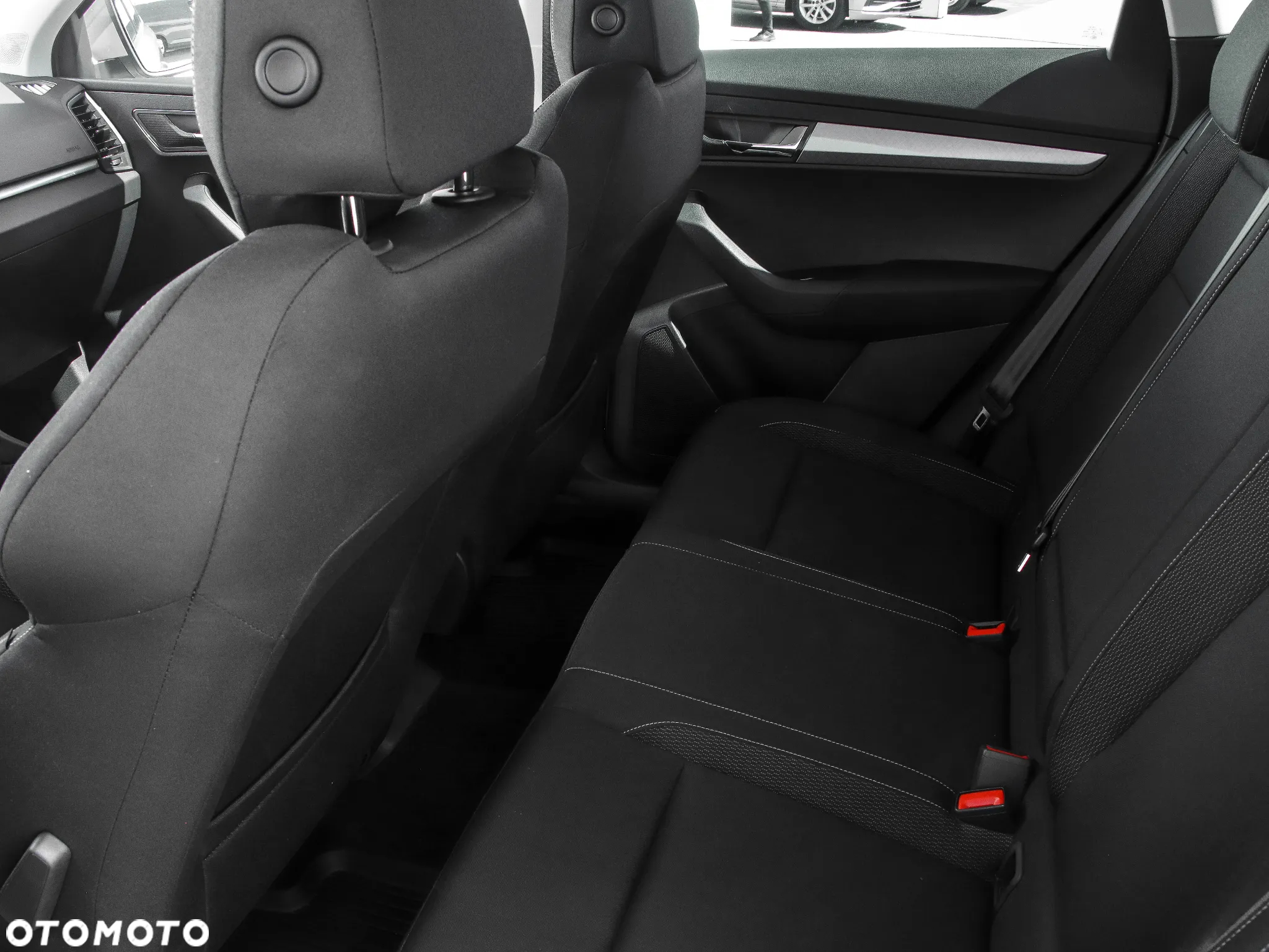 Skoda Karoq 1.5 TSI ACT Selection - 11