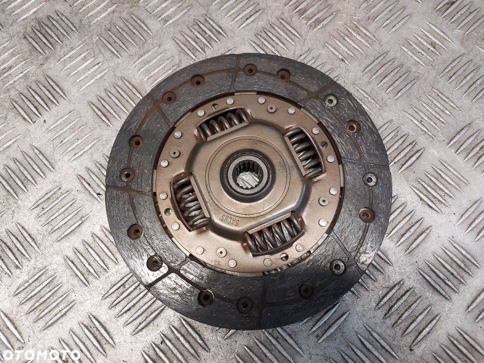 SPRZĘGŁO TARCZA + DOCISK FORD FIESTA MK6 MK7 1.25 16V - 5