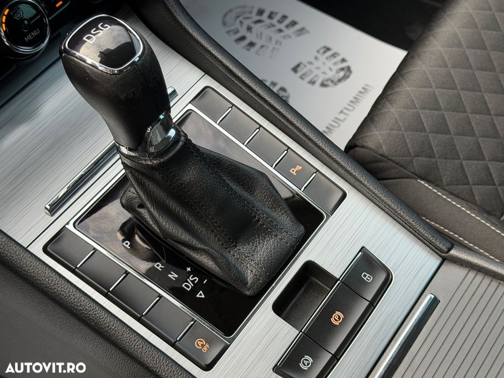 Skoda Superb 2.0 TDI DSG Active - 28