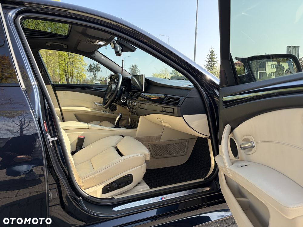 BMW Seria 5 530xi - 20