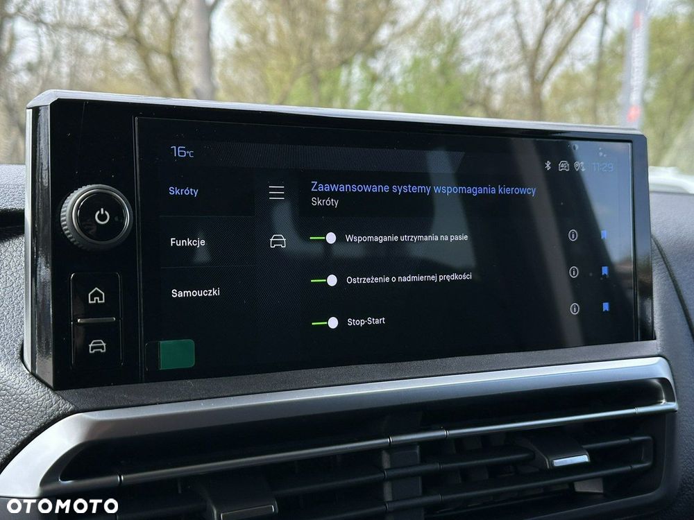 Peugeot Traveller - 36