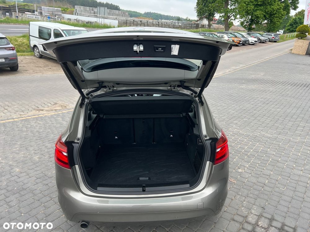 BMW Seria 2 218d Sport-Aut Luxury Line - 21