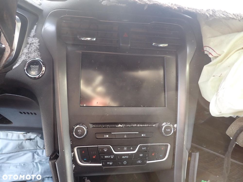 CZĘŚCI - Ford Mondeo V MK5 2,0 TDCI 132KW 180KM 6B HB Liftback lakier BD Panther Black (Metallic) 2015r. INDEX - 9850 - 8