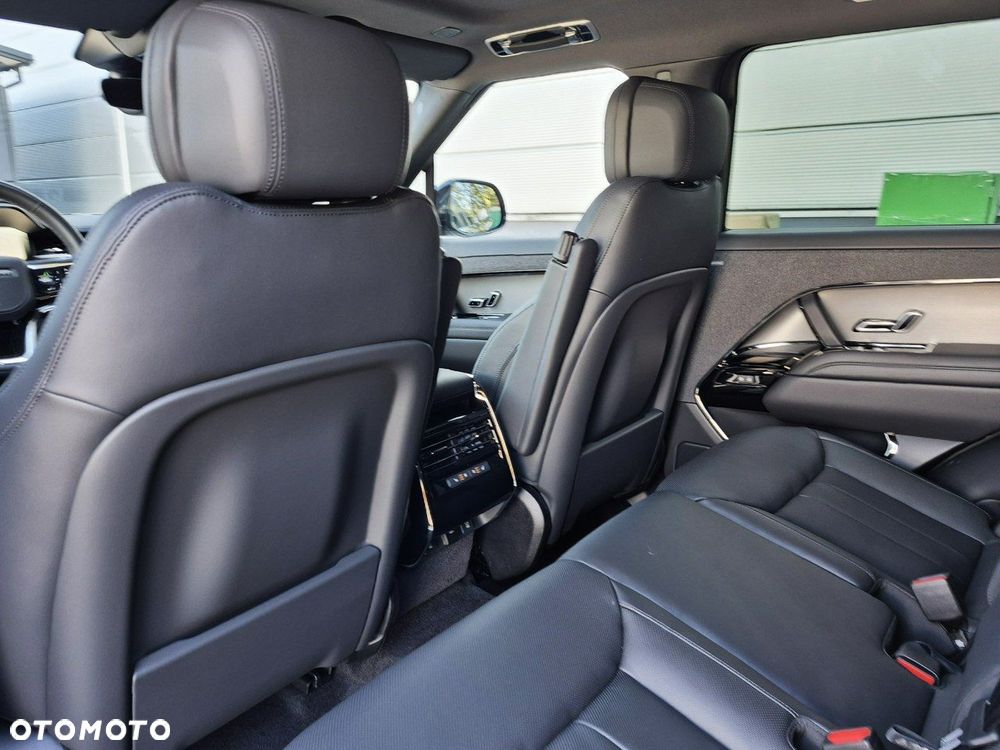 Land Rover Range Rover Sport - 25
