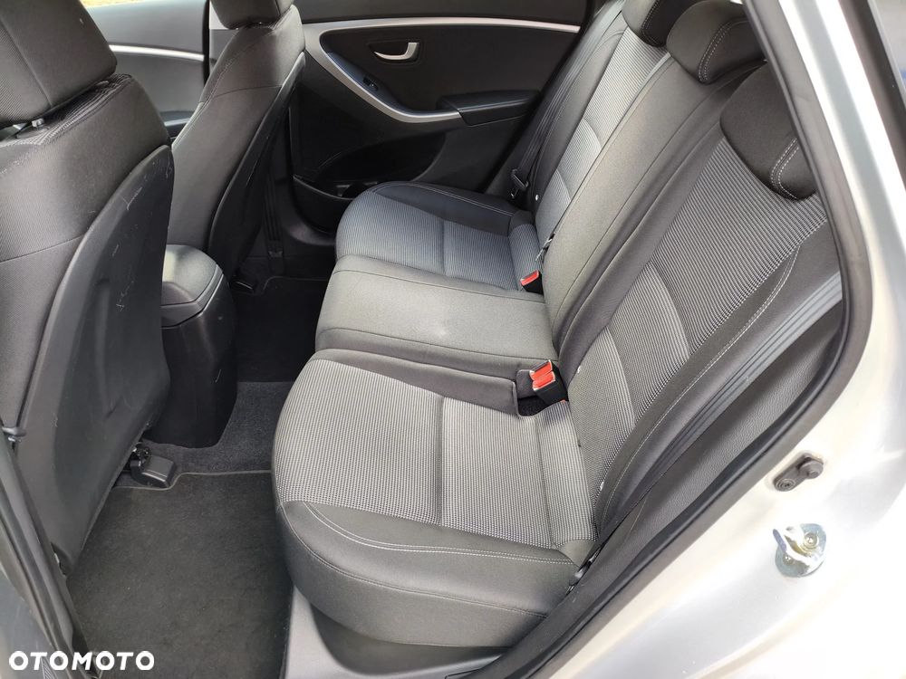 Hyundai i30 - 19