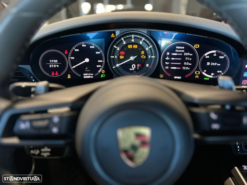Porsche 911 (992) Carrera PDK - 39