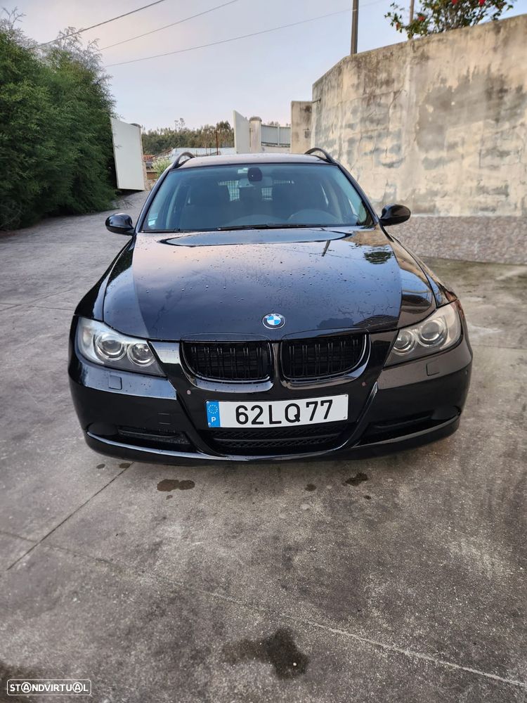 BMW 320 d - 4