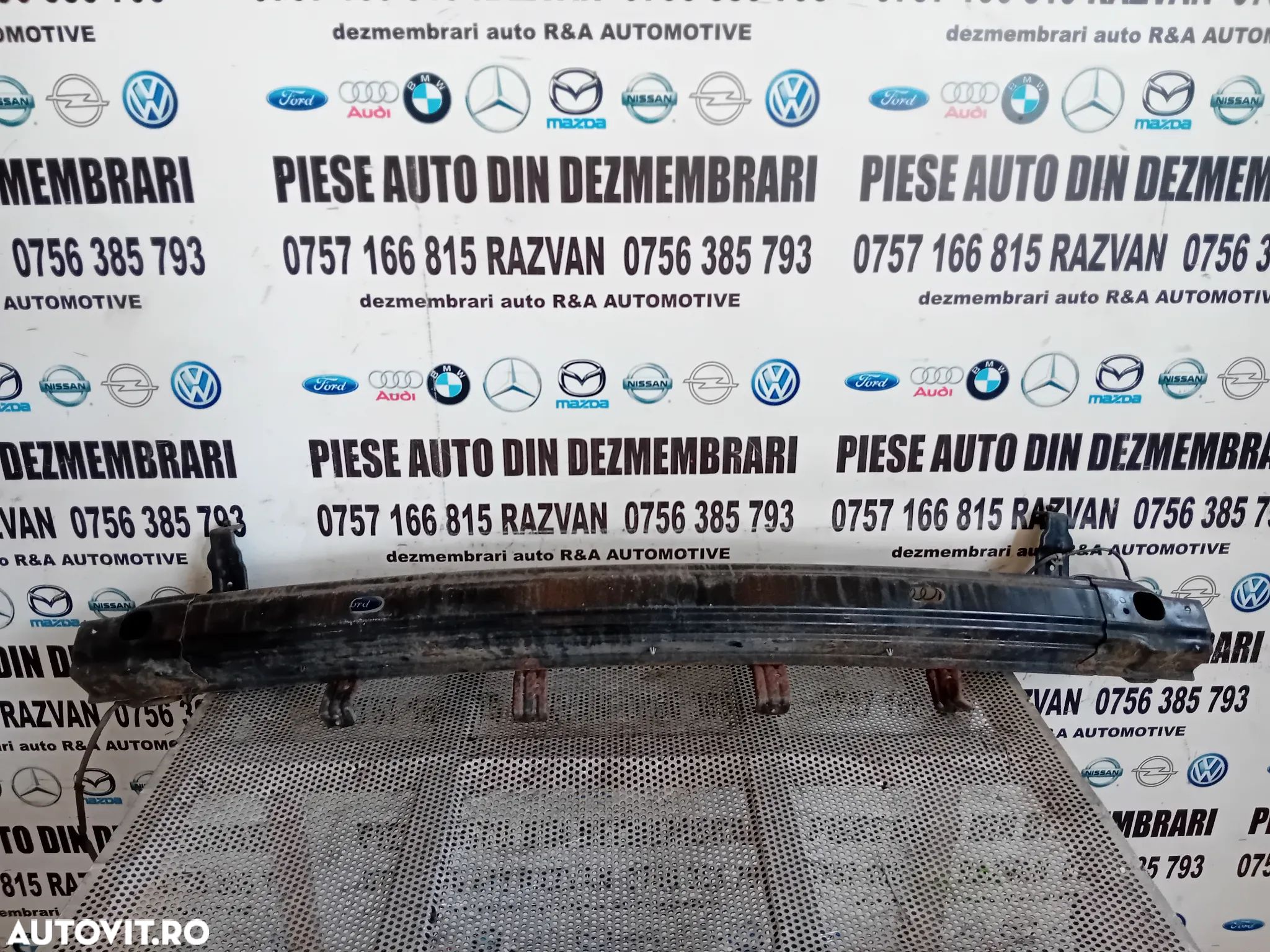 Armatura Bara Spate Hyundai Santa Fe 2 II An 2006-2012 - 1