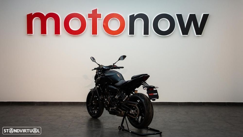 Yamaha MT-07 . - 5
