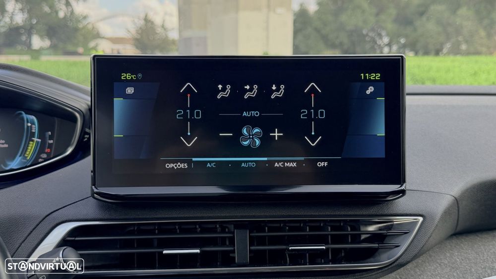 Peugeot 3008 1.6 Hybrid Allure Pack e-EAT8 - 30