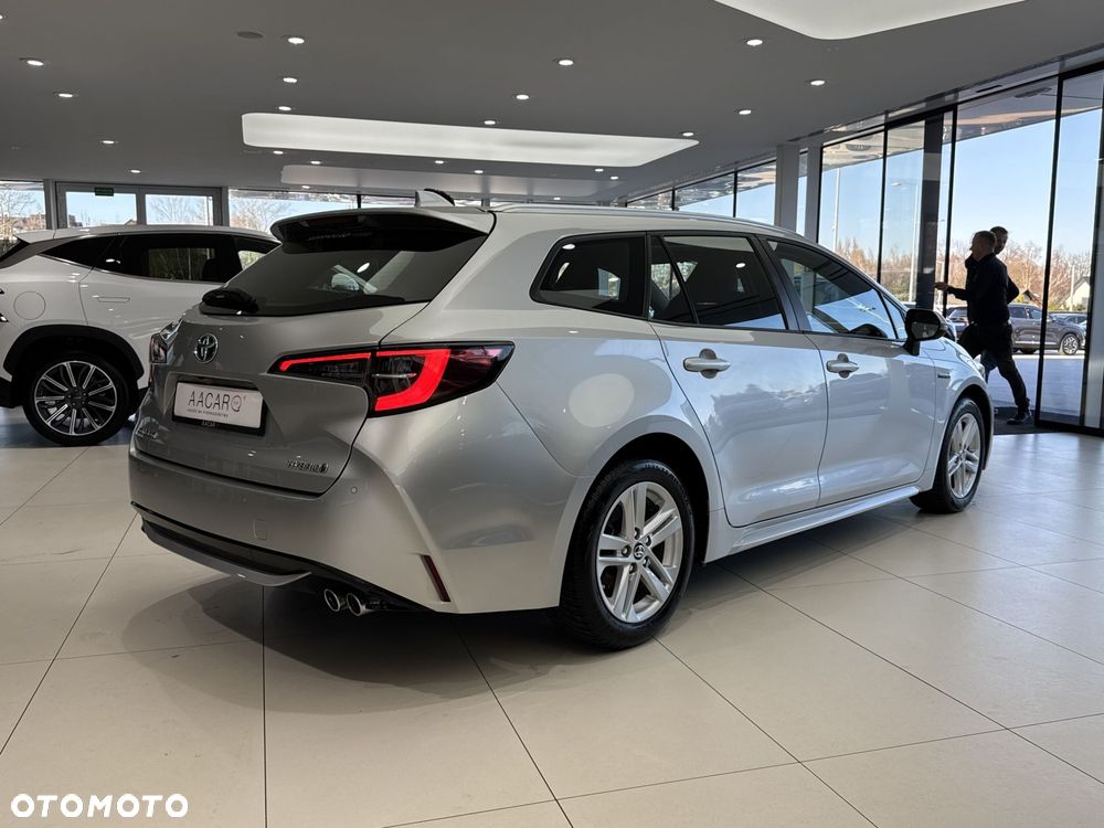Toyota Corolla - 5
