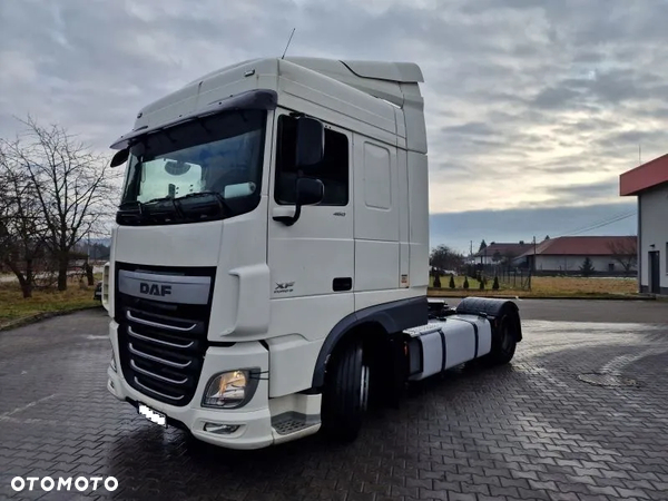 DAF XF106 460
