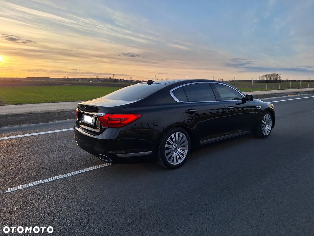 Kia K9 - 4