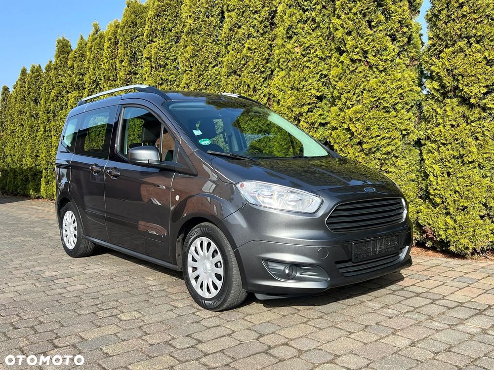 Ford Tourneo Courier 1.0 EcoBoost S&S Trend - 11