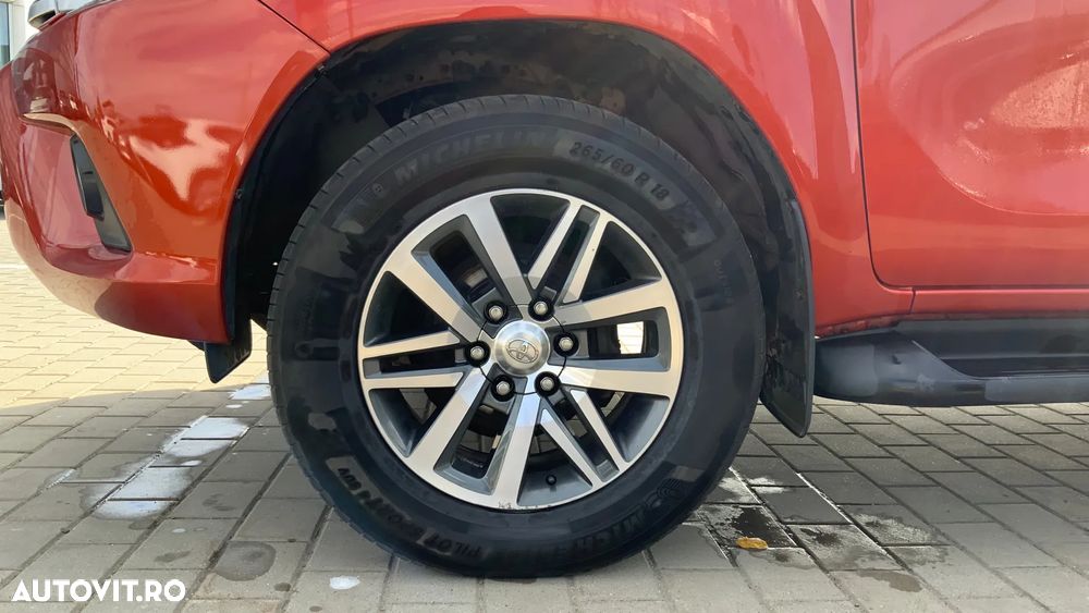 Toyota Hilux 4x4 Double Cab A/T Style - 26