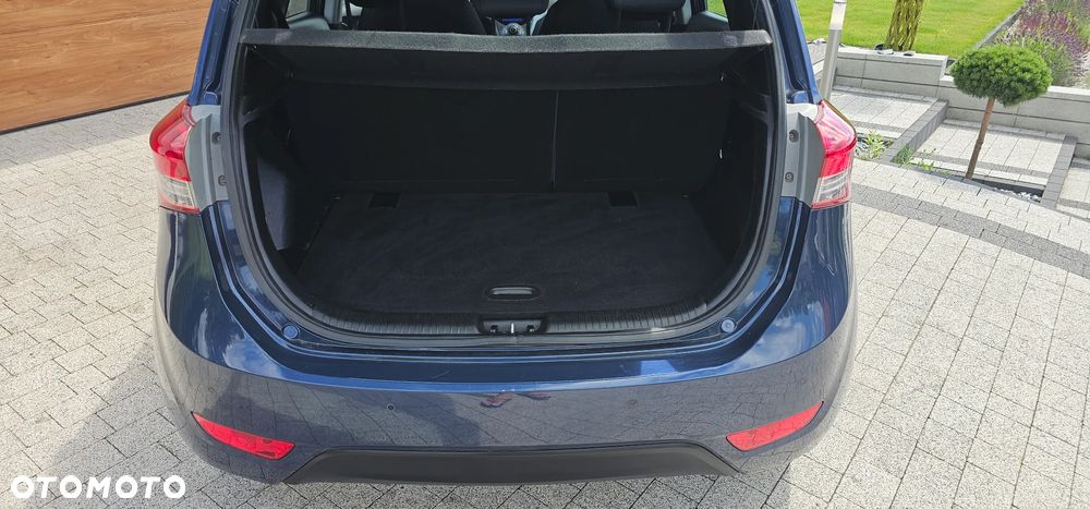 Hyundai ix20 - 8