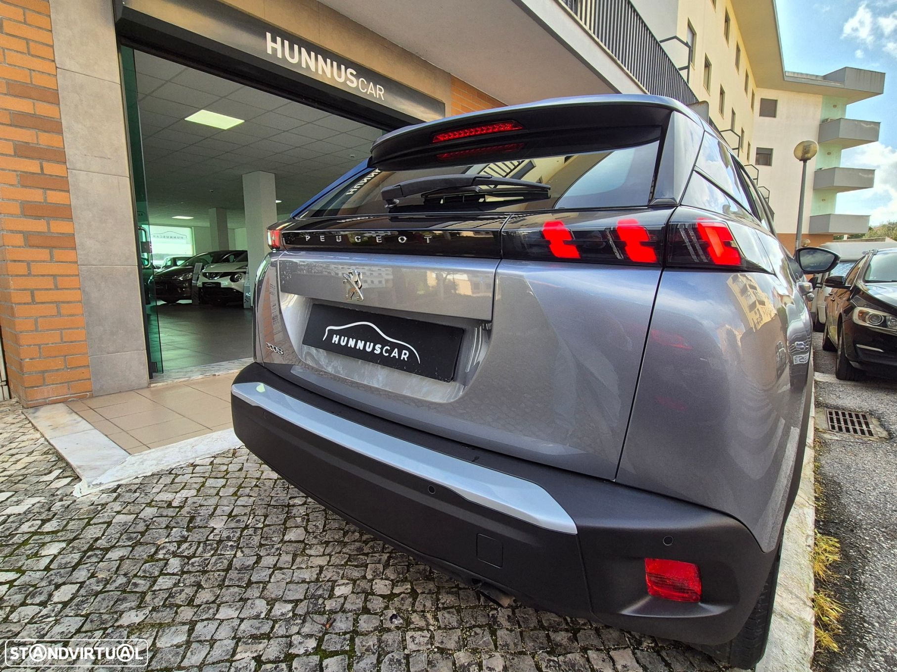 Peugeot 2008 1.2 PureTech Active Pack - 6