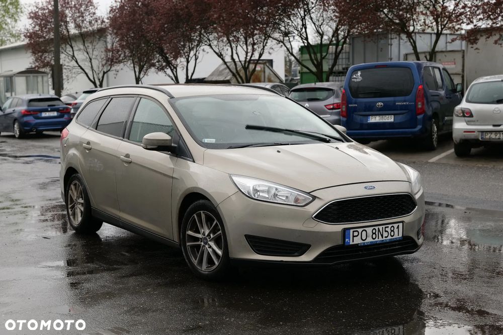 Ford Focus 1.0 EcoBoost Gold X (Trend) - 2