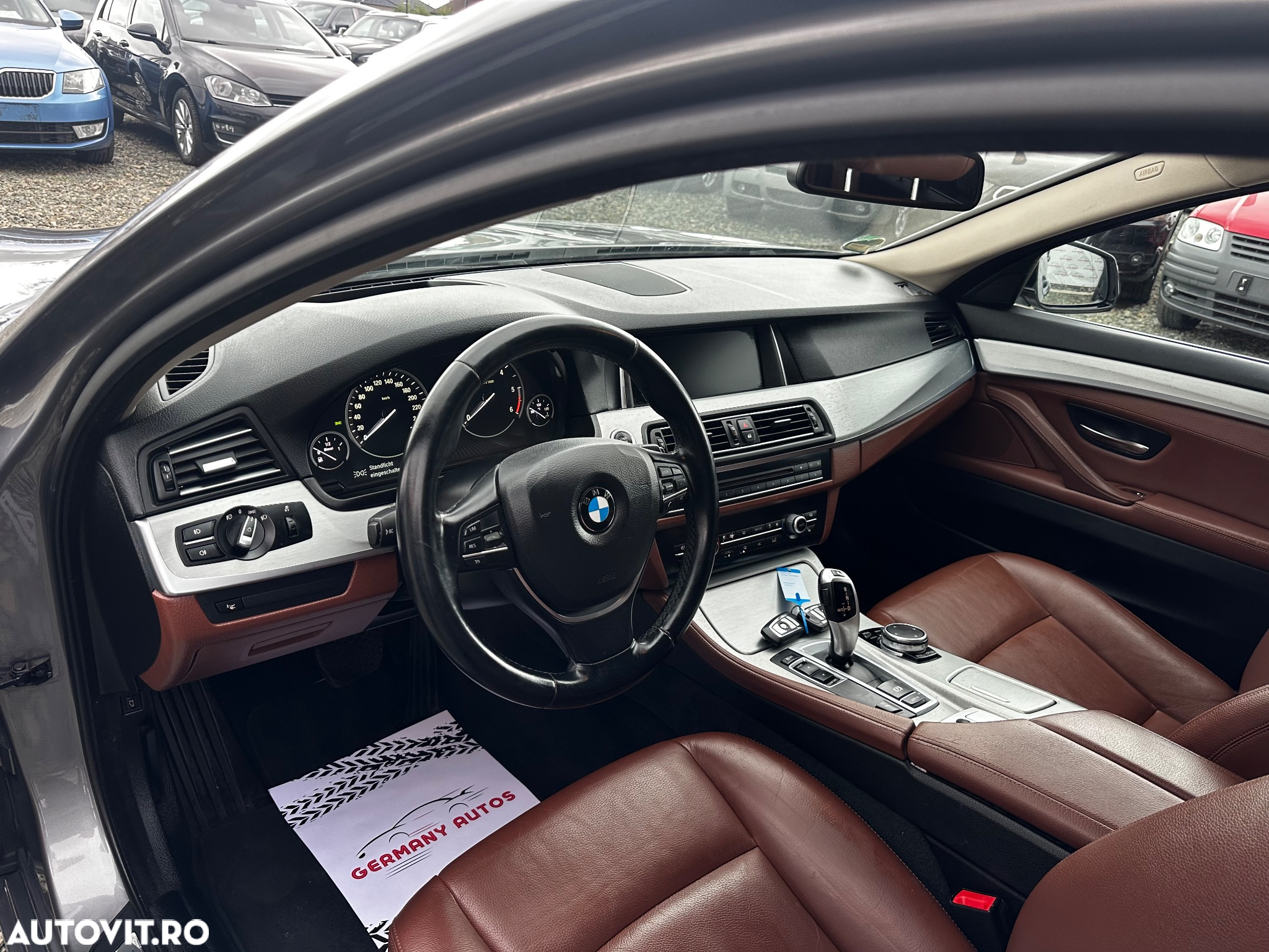 BMW Seria 5 520d Touring Aut. Luxury Line - 14