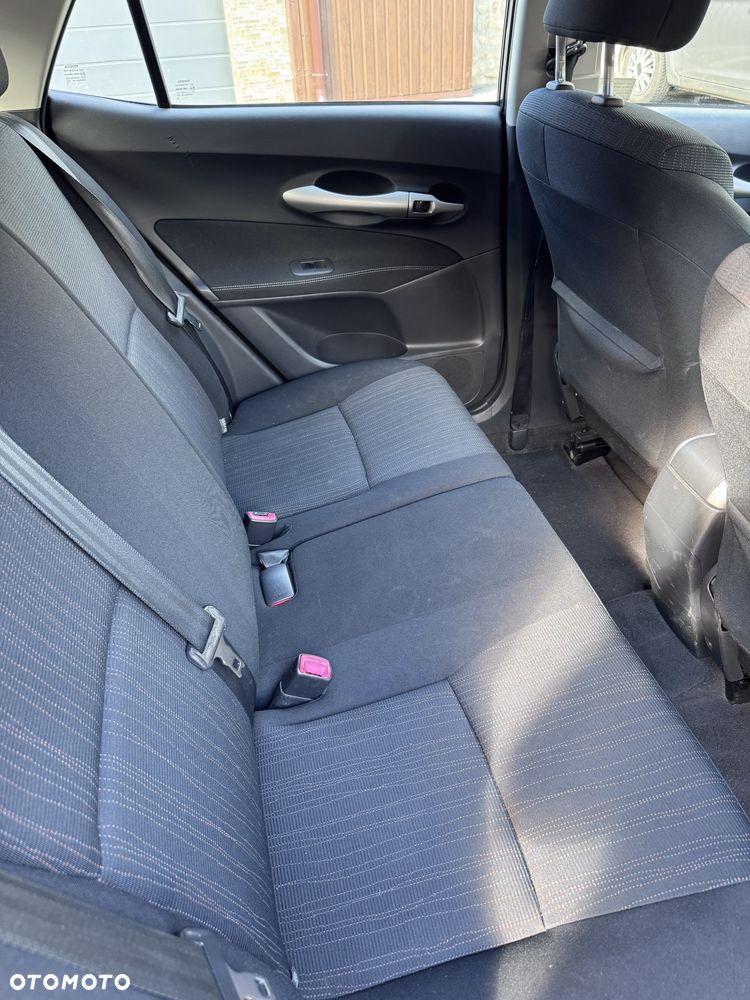 Toyota Auris - 4