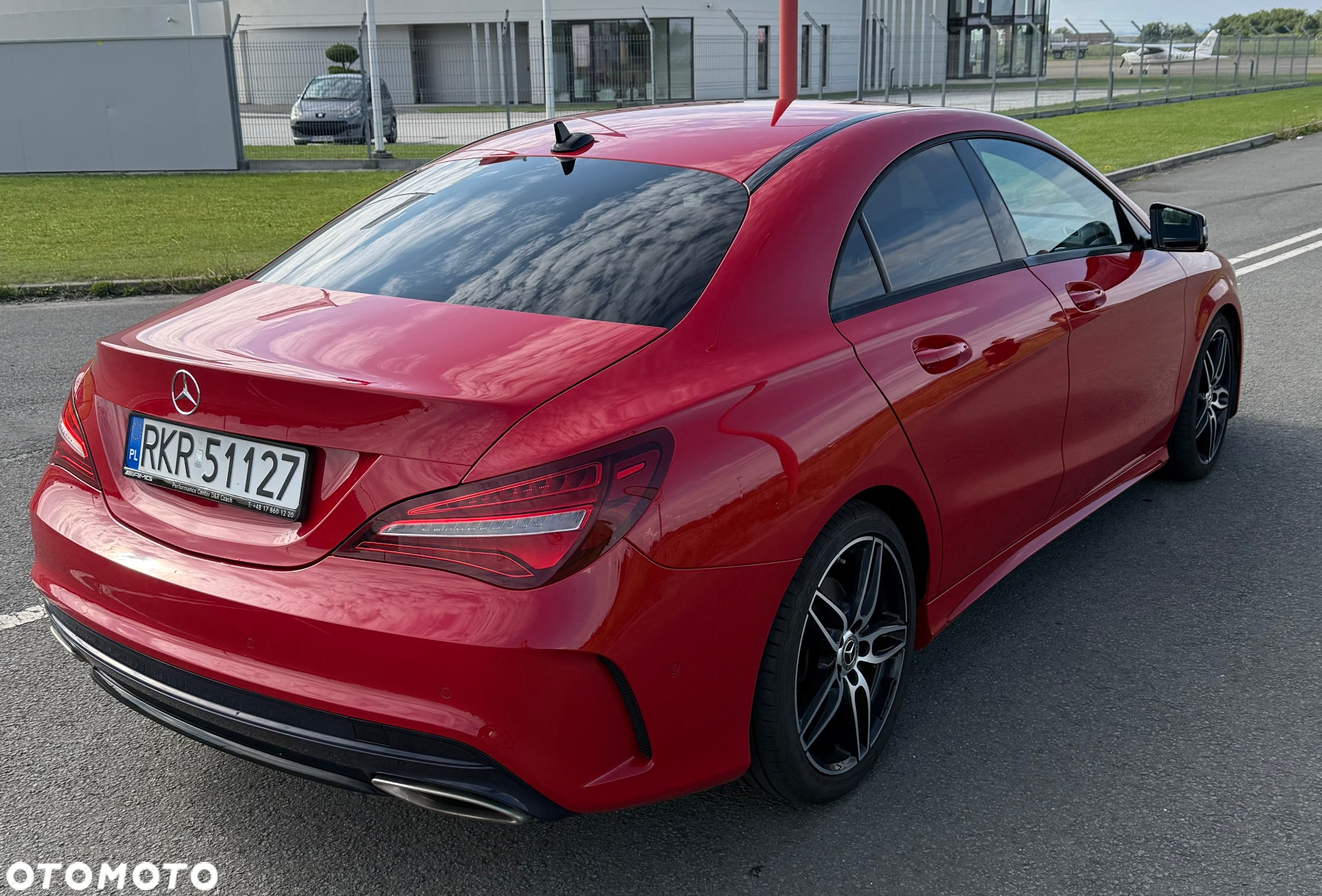 Mercedes-Benz CLA 200 7G-DCT AMG Line - 5