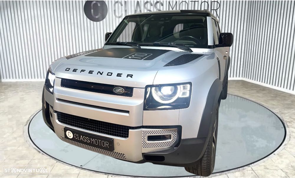 Land Rover Defender - 1