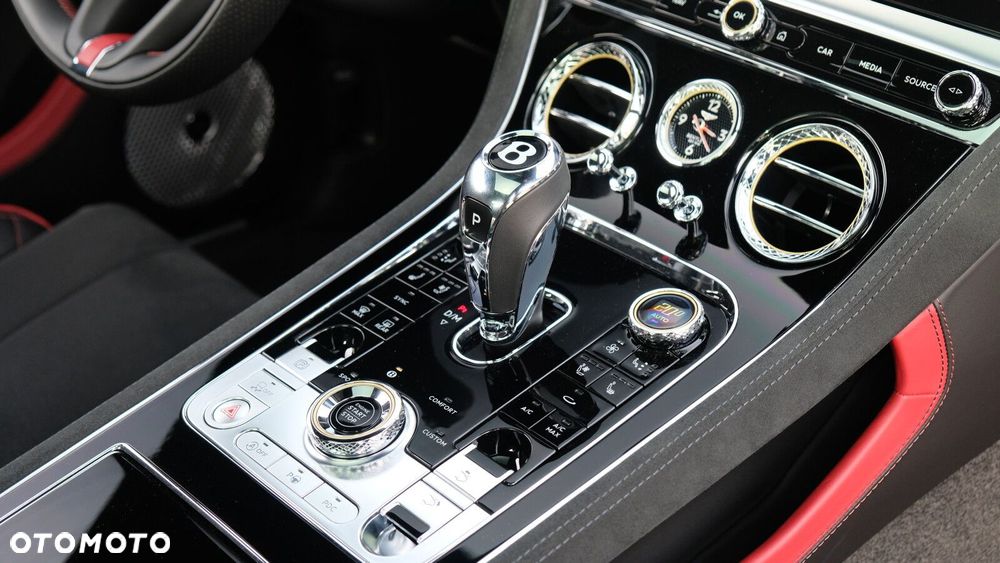 Bentley Continental GT - 18