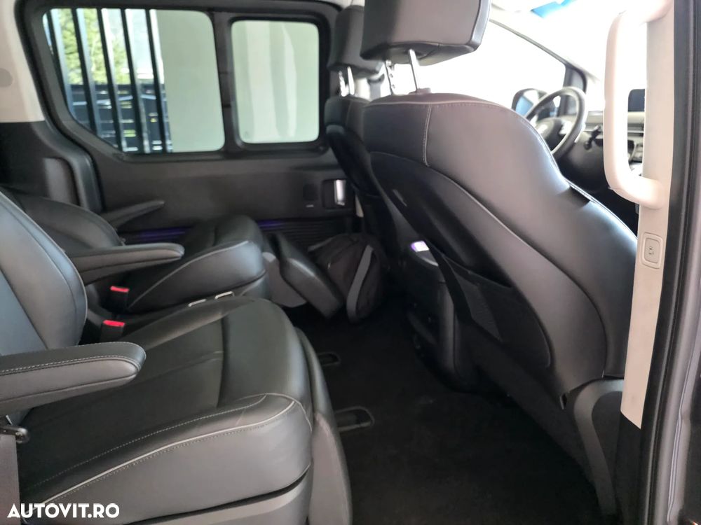 Hyundai Staria 2.2 CRDi Allrad Signature - 19