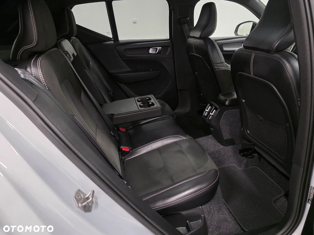 Volvo XC 40 D3 R-Design - 18