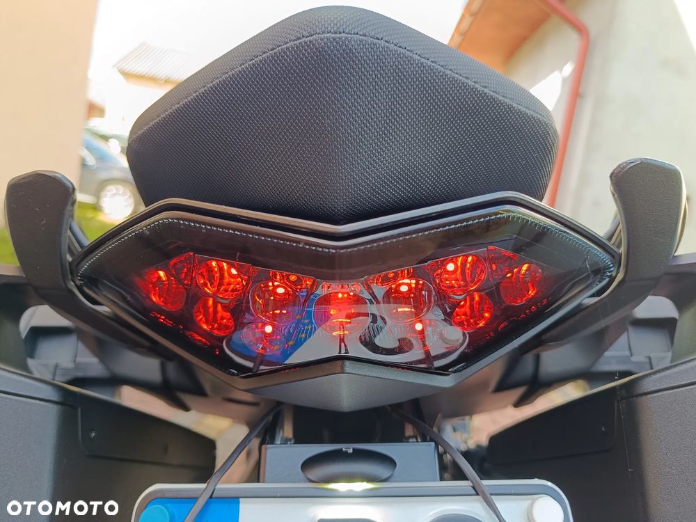 Kawasaki Ninja 1000 SX - 29