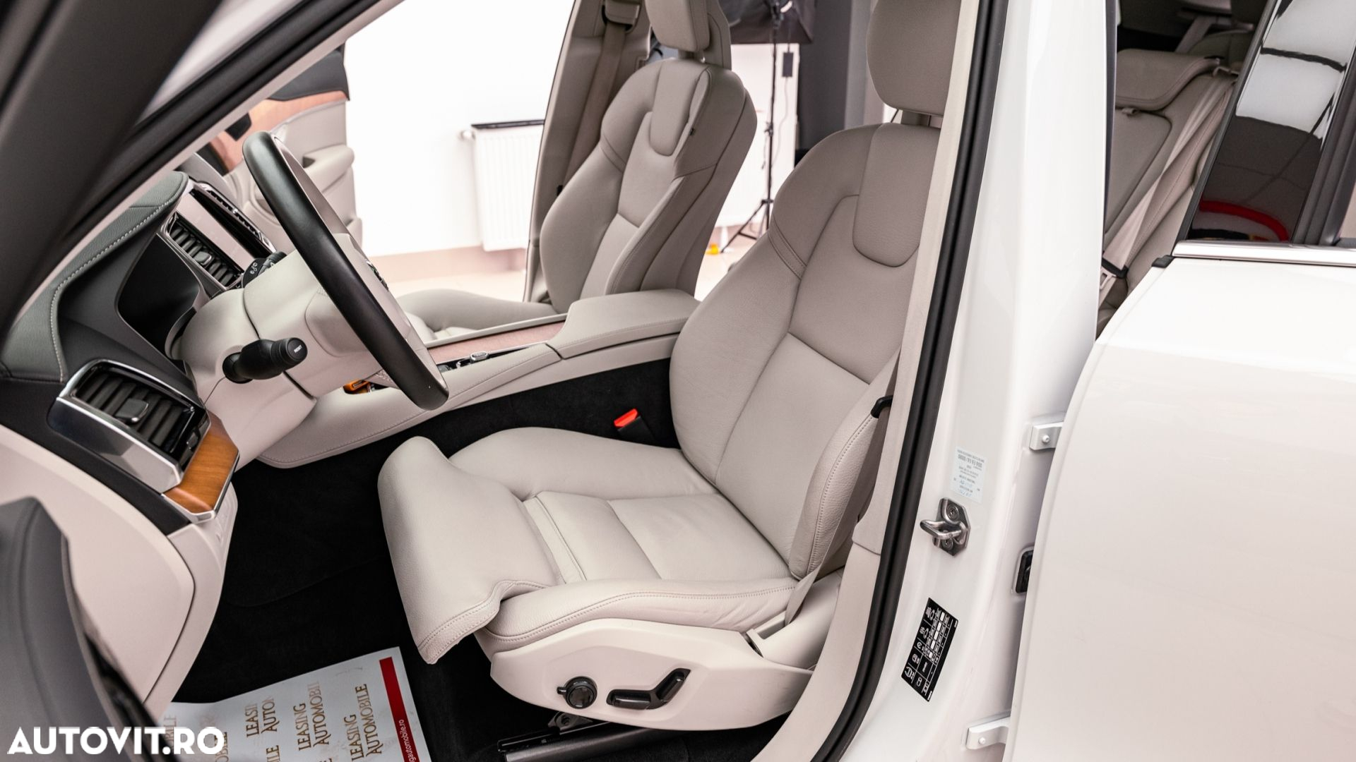Volvo XC 90 T8 AWD Twin Engine Geartronic Inscription - 13
