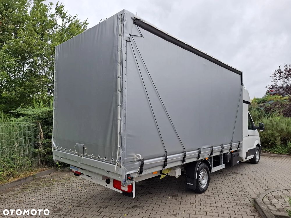 Volkswagen CRAFTER 35 - 9