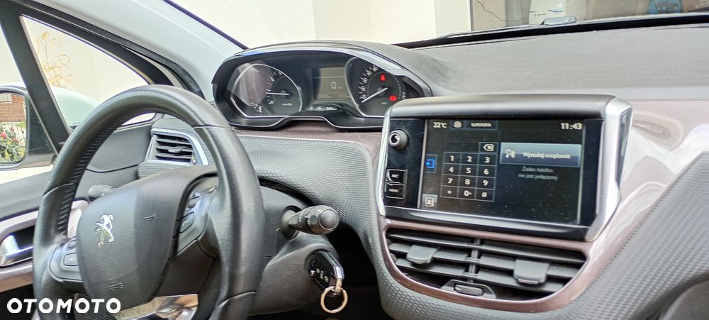 Peugeot 2008 1.2 Pure Tech Active - 8