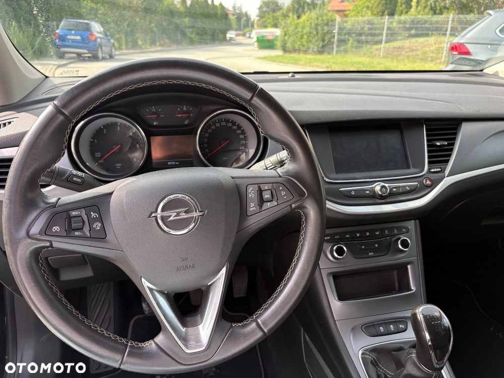 Opel Astra 1.6 CDTI Enjoy S&S - 6
