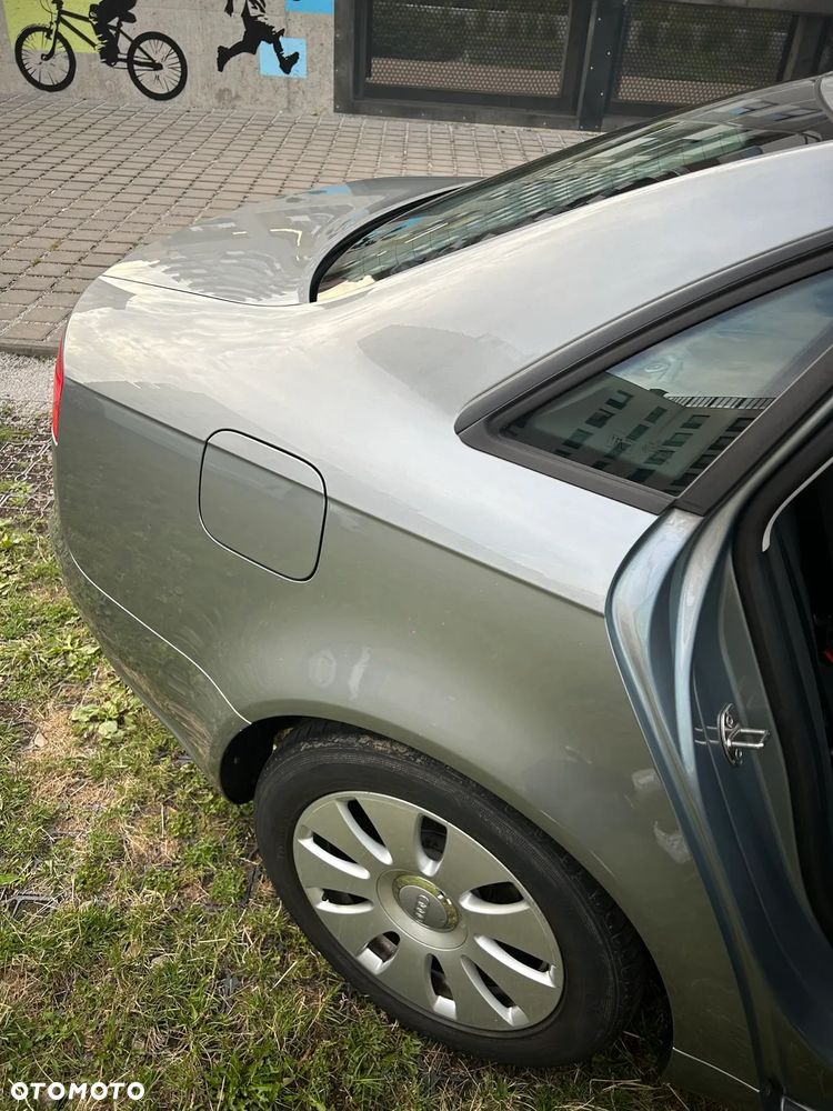 Audi A4 Limousine 2 - 18