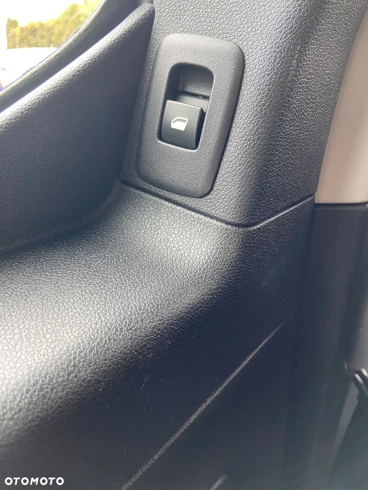 Opel Combo - 33