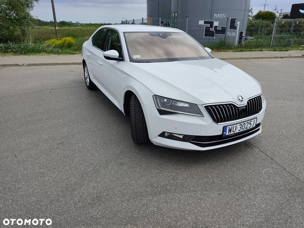 Skoda Superb 1.5 TSI ACT Style DSG - 9