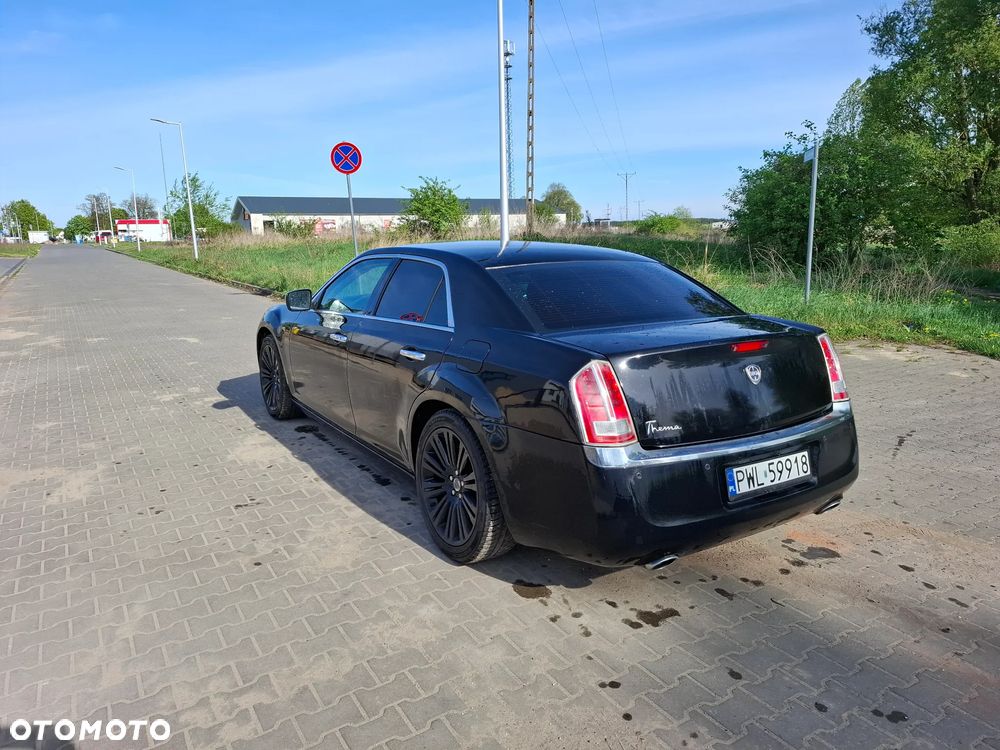Lancia Thema 3.0 V6 CRD 24V Automatik Executive - 4