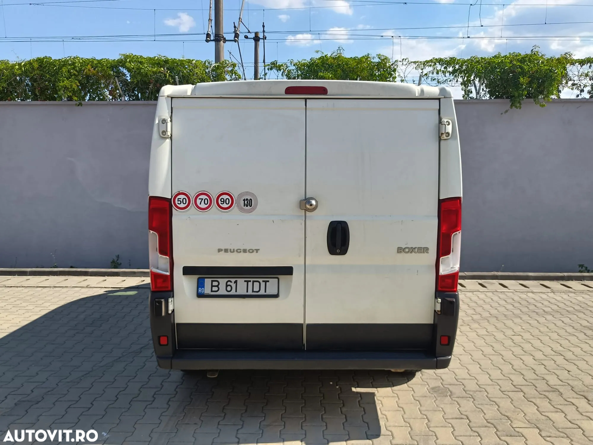 Peugeot Boxer HDi 330 L1H1 Standard - 12