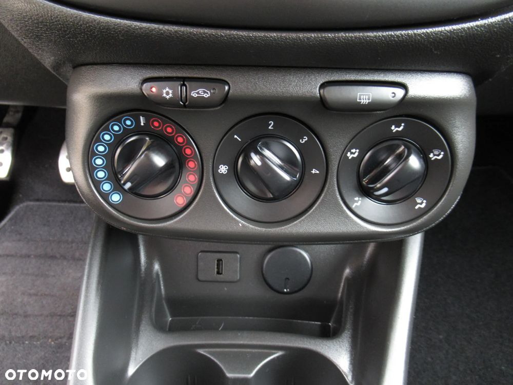 Opel Corsa 1.4 Turbo (ecoFLEX) Start/Stop Color Edition - 30