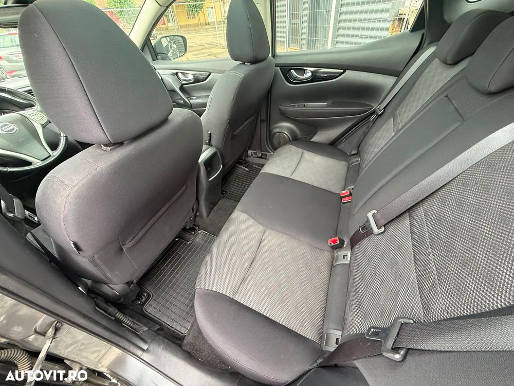 Nissan Qashqai 1.5 DCI Start/Stop Tekna - 10