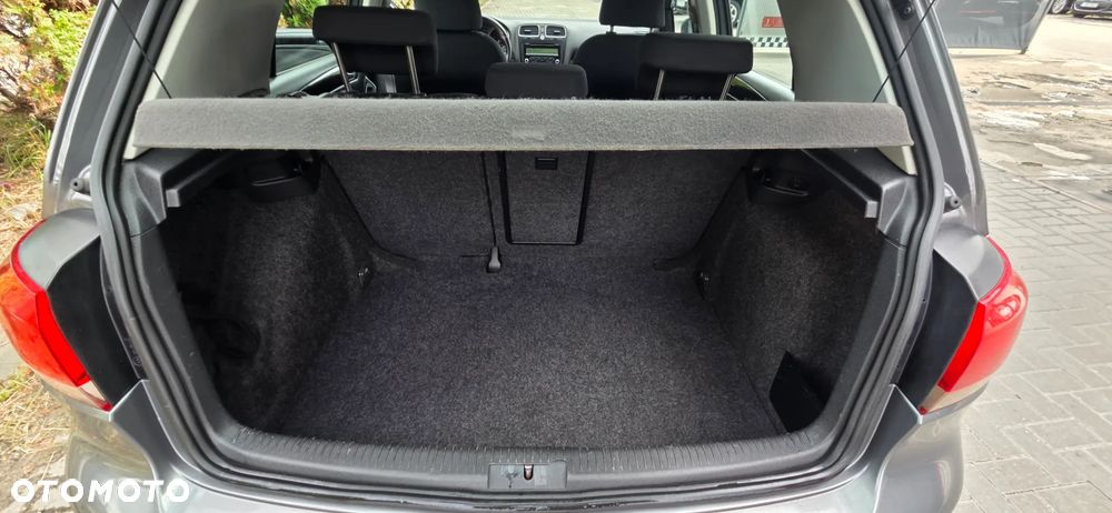Volkswagen Golf 2.0 TDI DPF Comfortline 119 g - 32