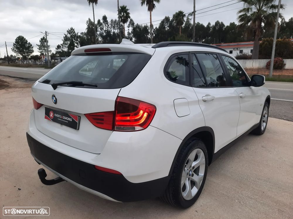 BMW X1 18 d xDrive Line Sport - 14