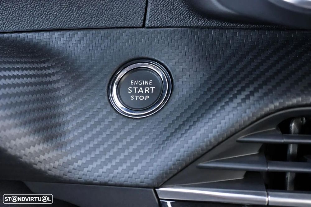 Peugeot e-2008 50 kWh GT - 25