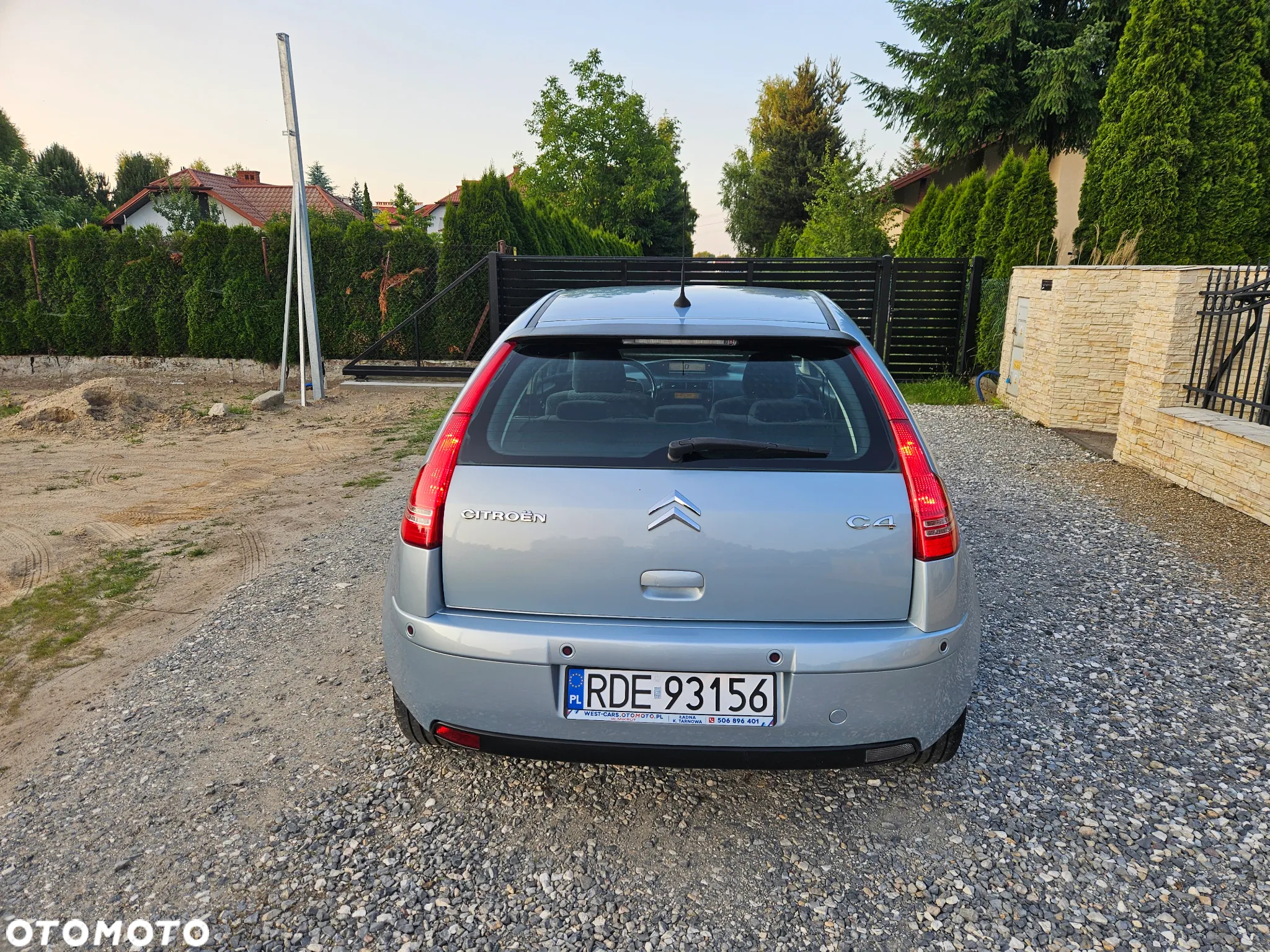Citroën C4 1.6 16V Confort - 7
