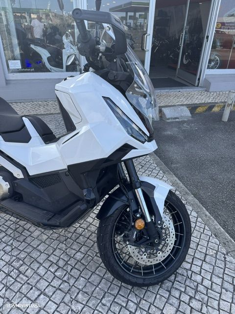 Honda X-ADV com top smart top case - 8