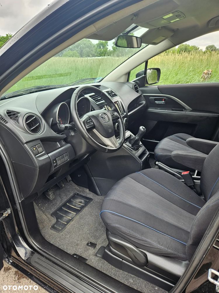 Mazda 5 - 4