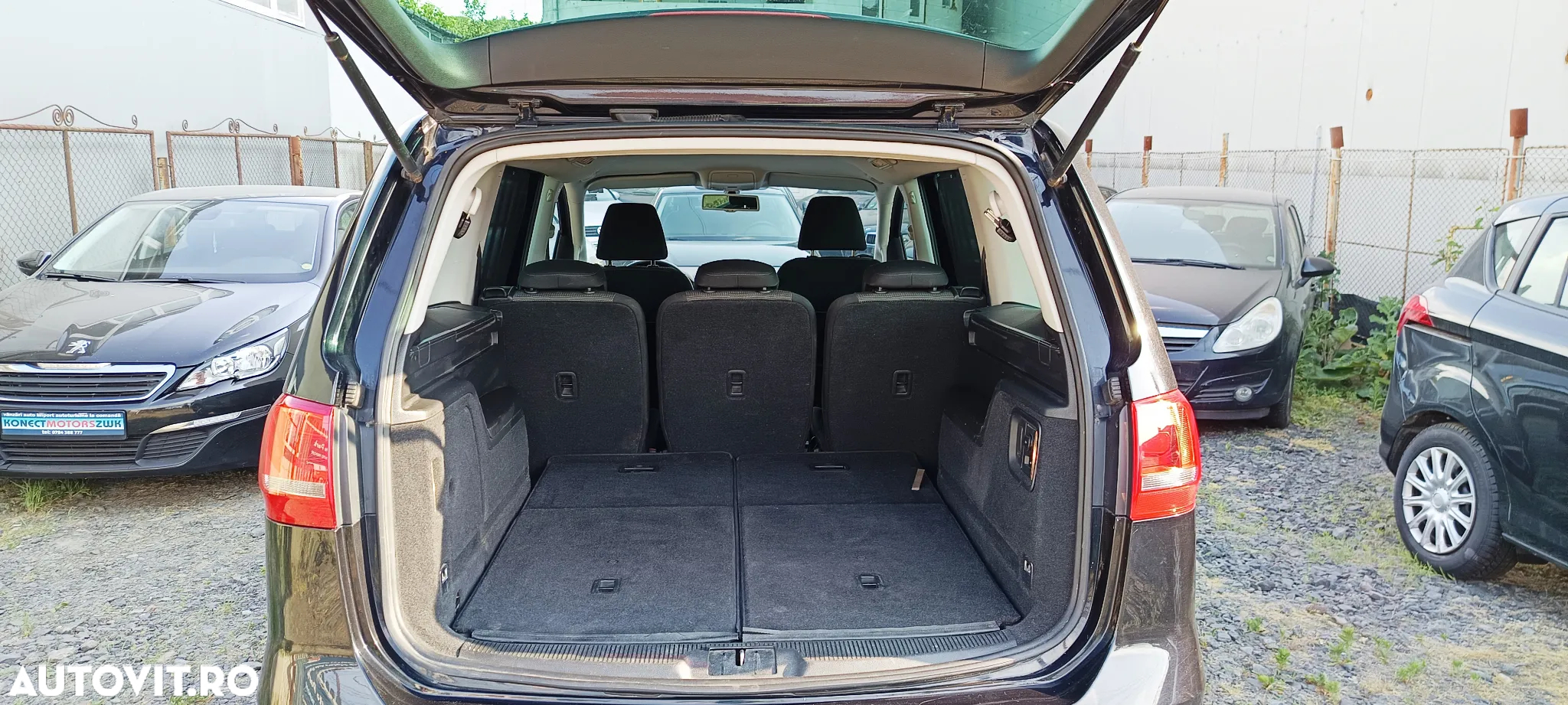 Volkswagen Sharan 2.0 TDI BlueMotion Technology Comfortline - 40