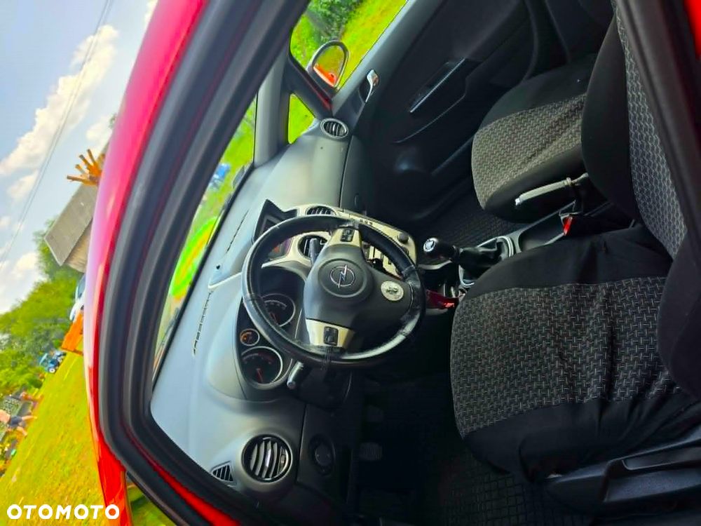 Opel Corsa 1.0 12V - 11