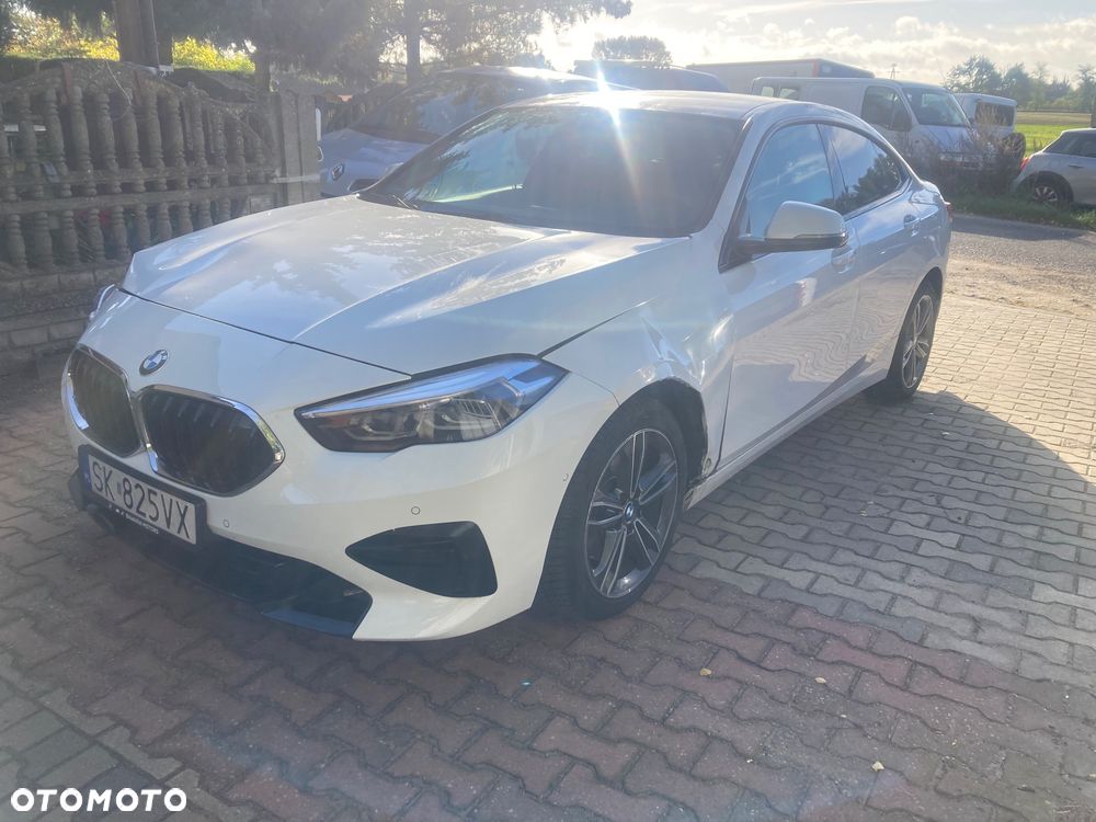 BMW Seria 2 218d Sport Line sport - 15